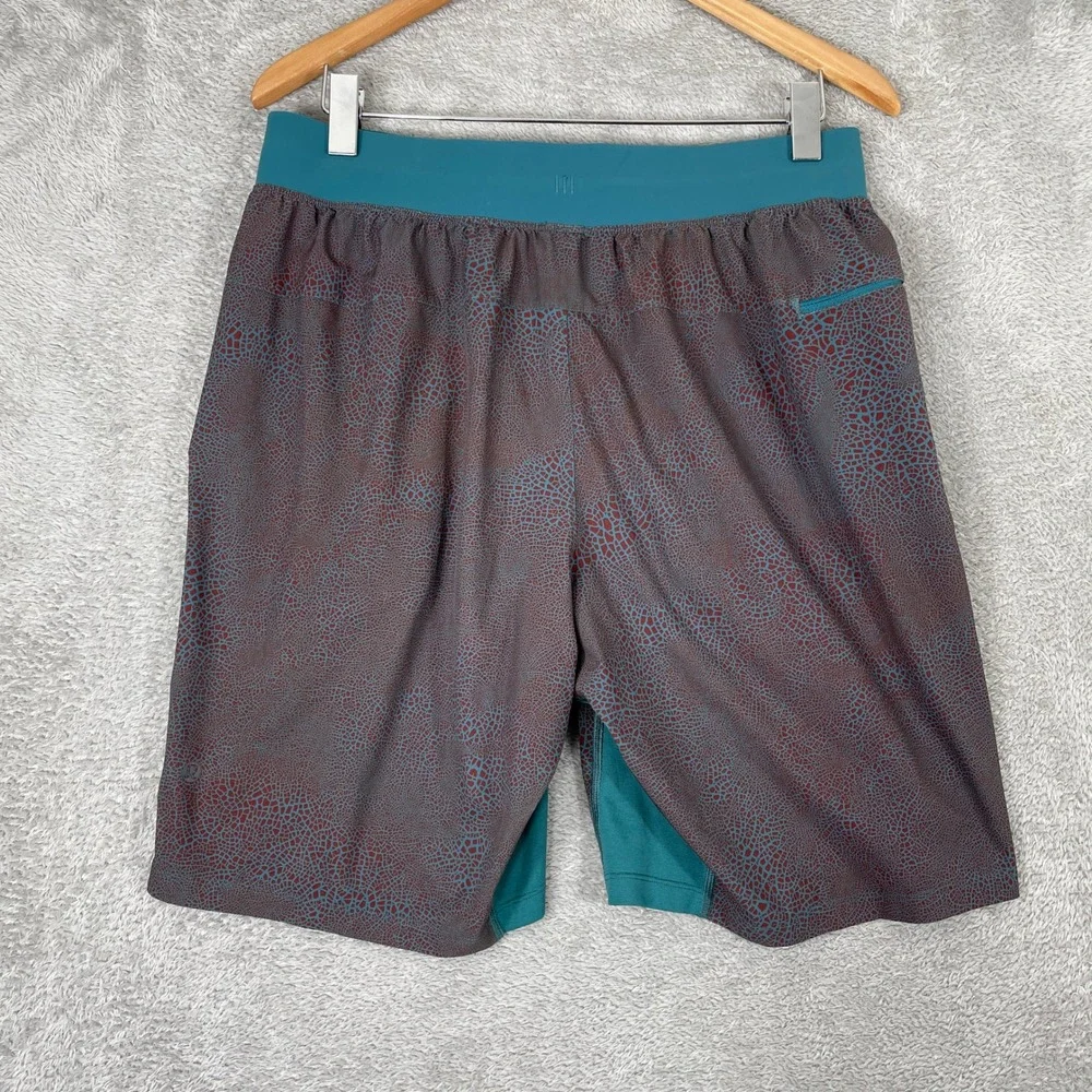 Lululemon Pace Breaker Shorts Mens Large Teal Red Geometric Training Gym 7 inch